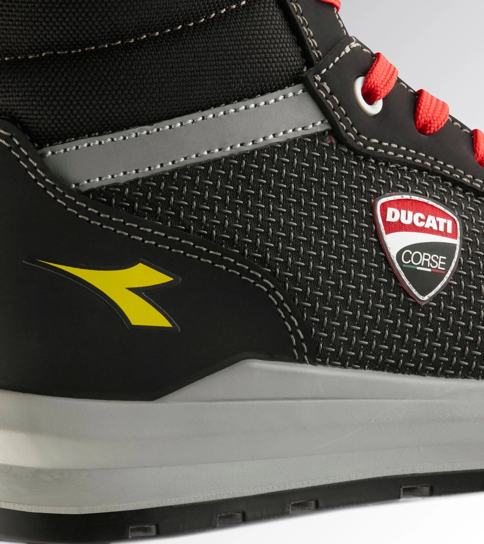 Chaussures de sécurité montantes DIADORA utility x DUCATI corse speedy race mid s3s fo sr sc met free -