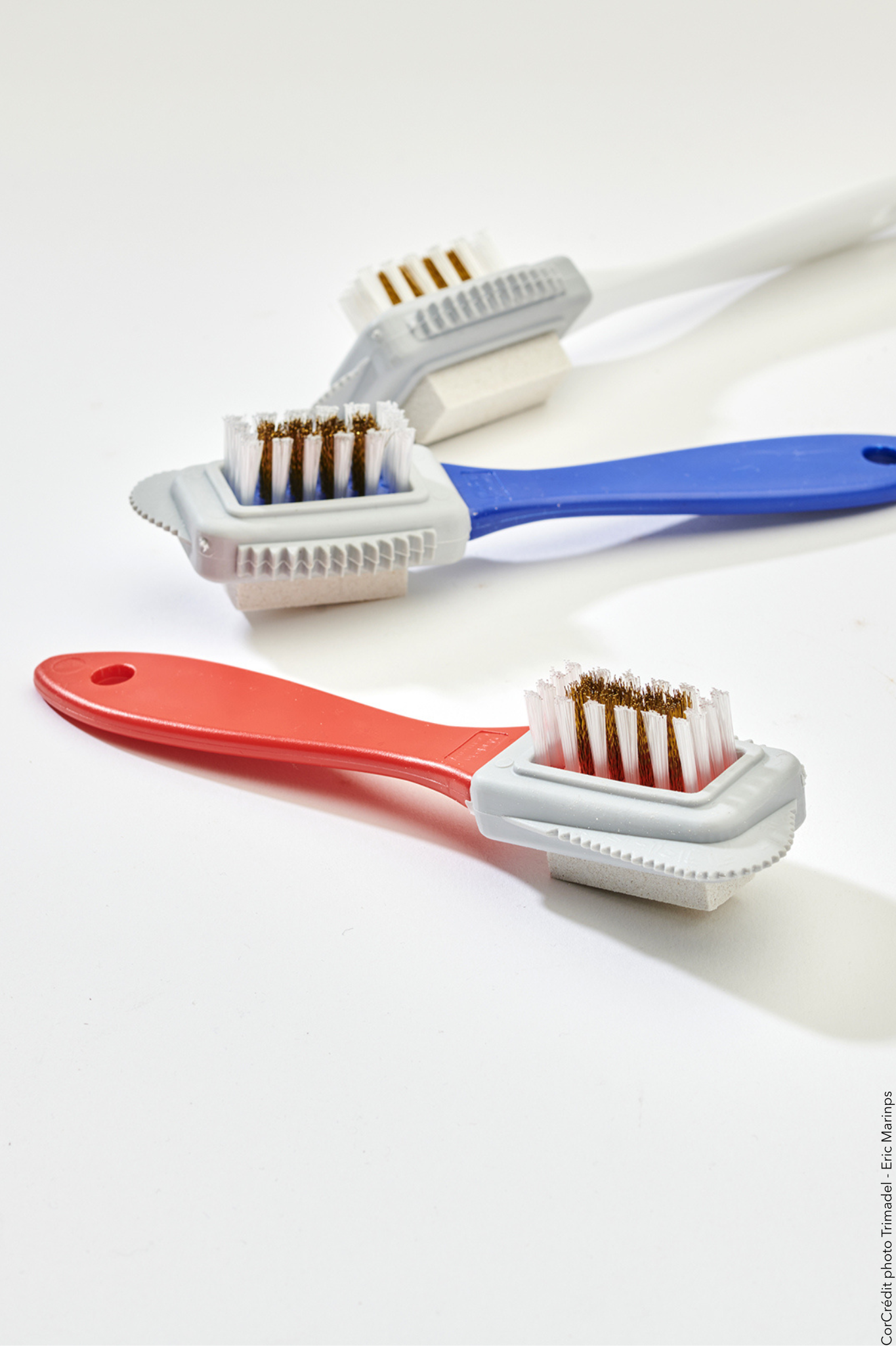 Brosse Rub & Clean - Manche en plastique - 