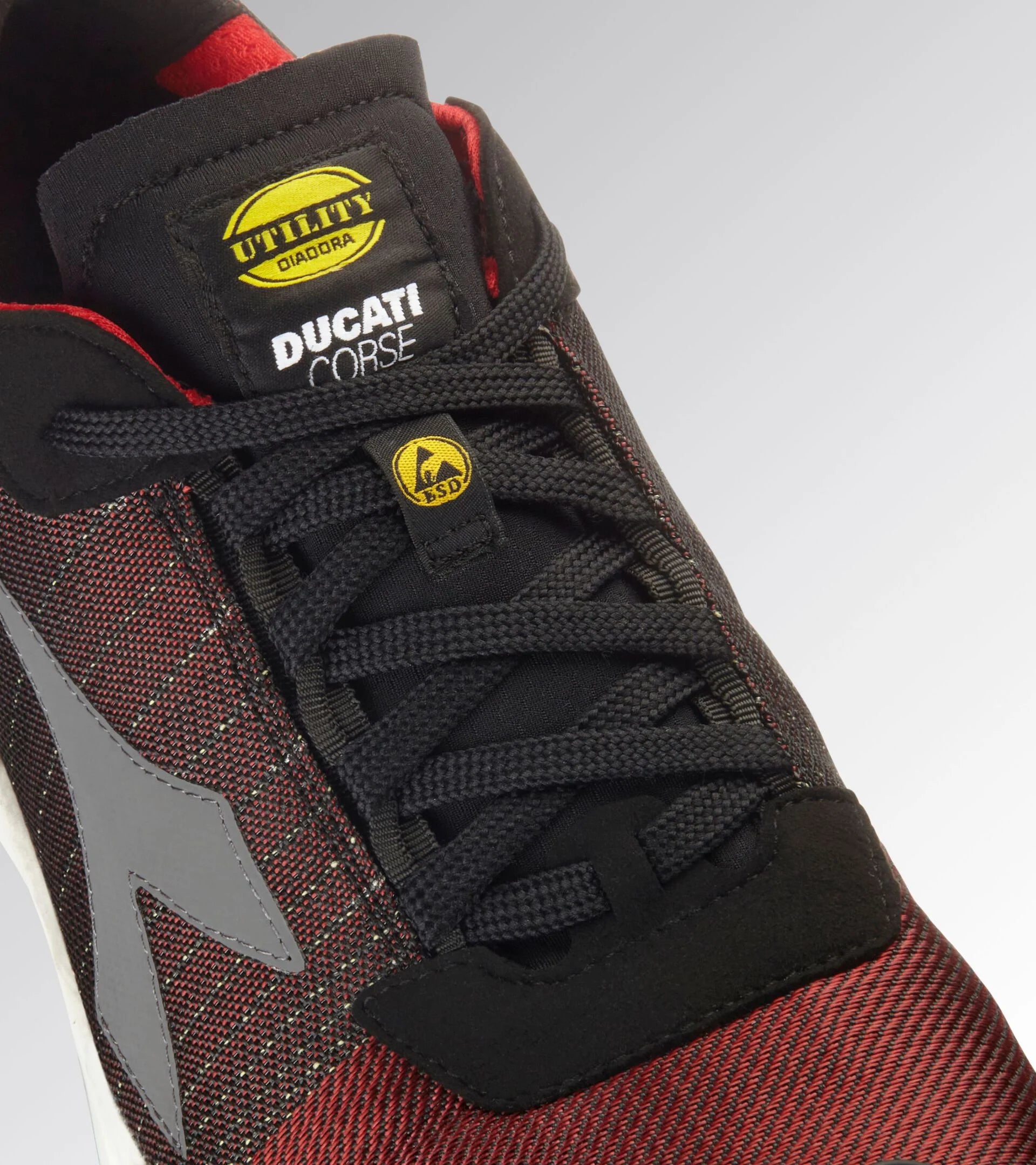 Chaussures de sécurité basses s1pl DIADORA utility x ducati corse fly motor matryx low s1pl sr hro sr sc esd - 